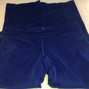 Under Armour women’s workout pants medium